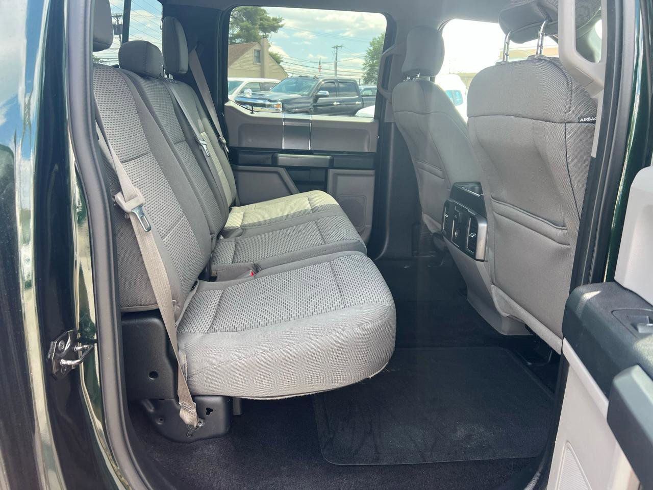 Used 2016 Ford F150 XLT w/ Equipment Group 302A Luxury AWD/4WD image 19