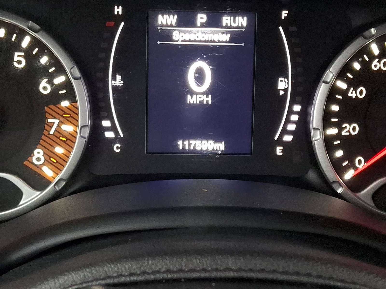 Used 2020 Jeep Renegade Latitude w/ Cold Weather Group image 18