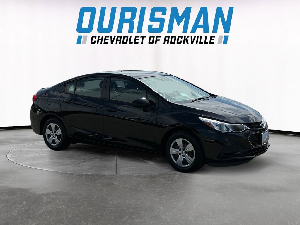 Used 2017 Chevrolet Cruze LS image 1