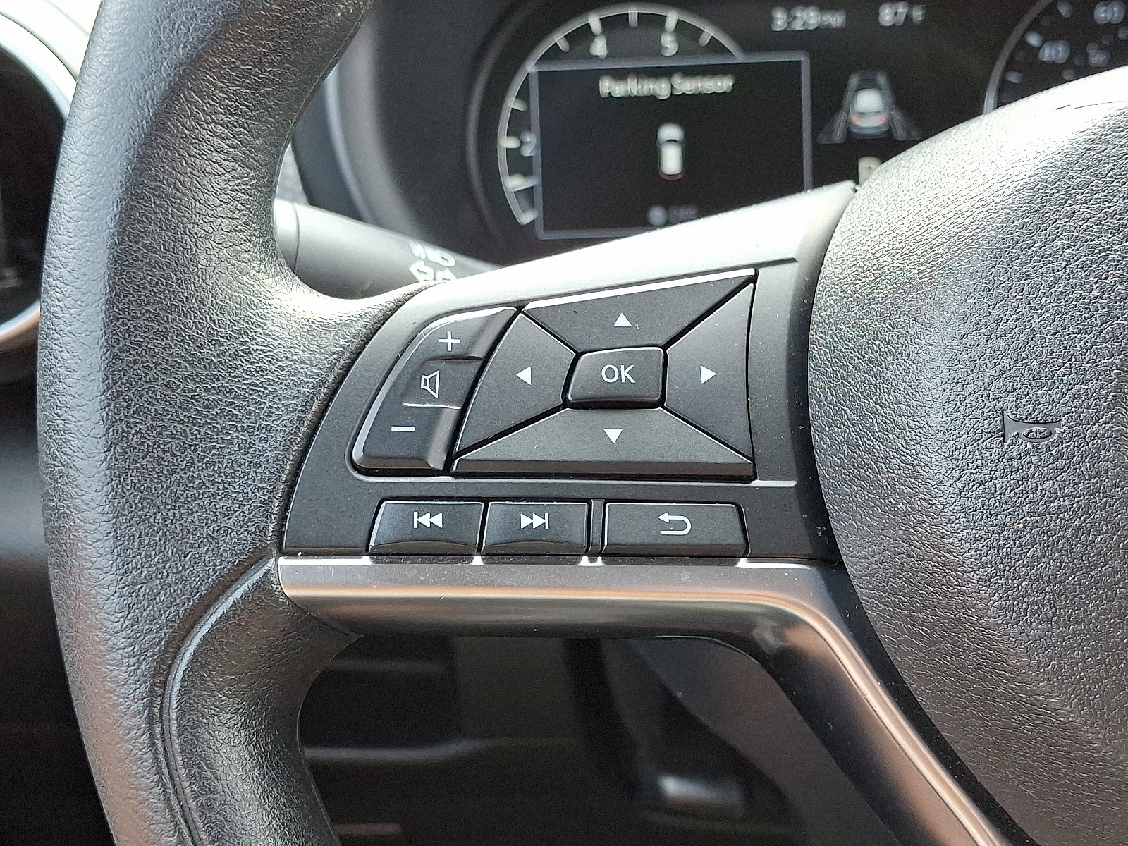 Certified 2024 Nissan Kicks SV image 23