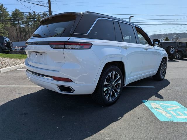 Certified 2024 Jeep Grand Cherokee Overland w/ Luxury Tech Group IV AWD/4WD image 5
