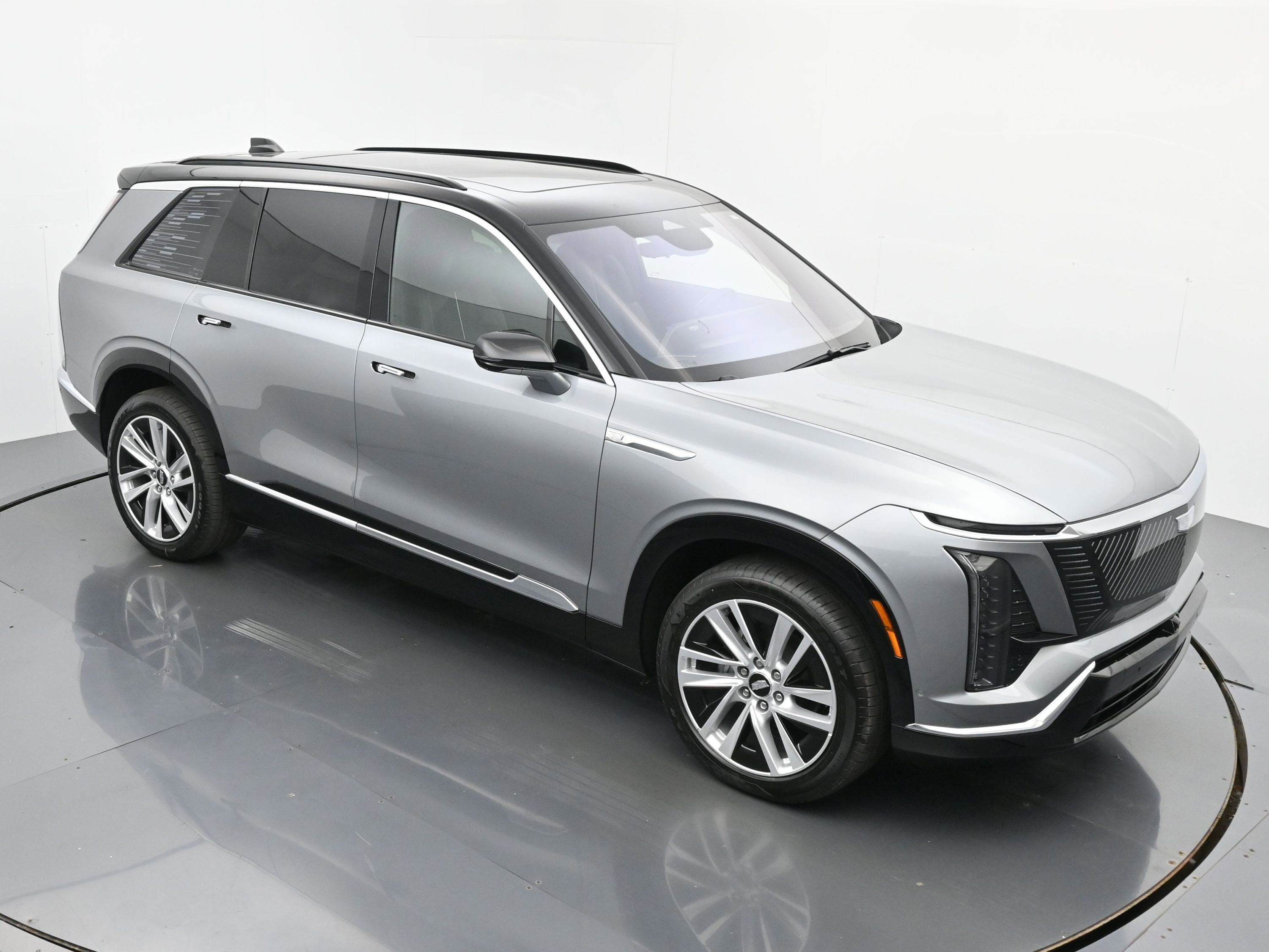 New 2026 Cadillac Vistiq Luxury w/ LPO, Floor Liner Package image 29