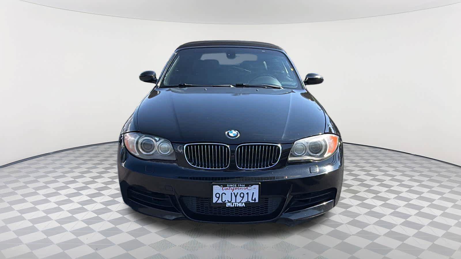 Used 2008 BMW 135i Convertible RWD image 2