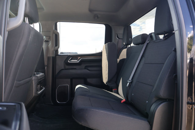 Used 2024 Chevrolet Silverado 1500 RST w/ Z71 Off-Road Package AWD/4WD image 8