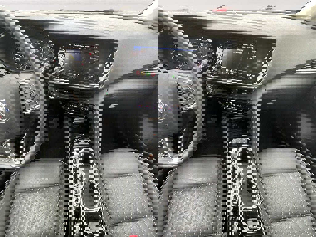 Used 2023 Buick Envision Avenir image 11