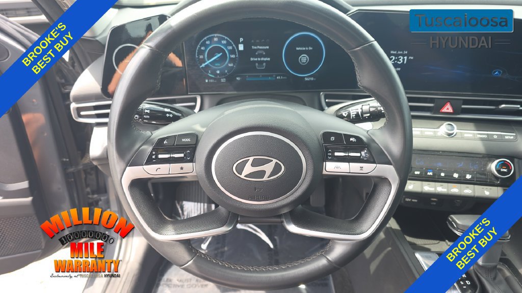 Used 2025 Hyundai Elantra SEL FWD image 16