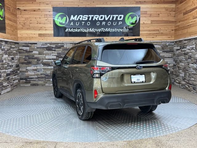 Used 2025 Subaru Forester Premium w/ Convenience Package #1 AWD/4WD image 6