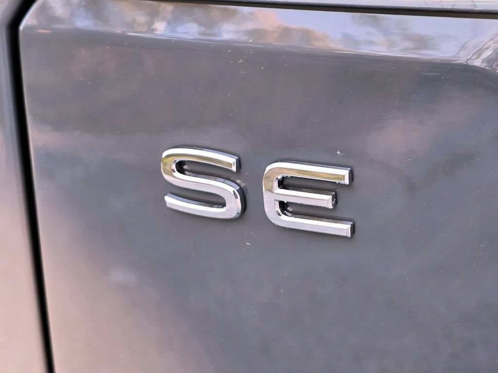 New 2026 Volkswagen Atlas SE FWD image 7
