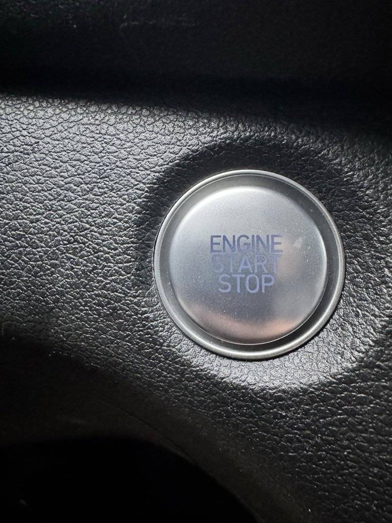 Used 2020 Hyundai Santa Fe SEL image 18