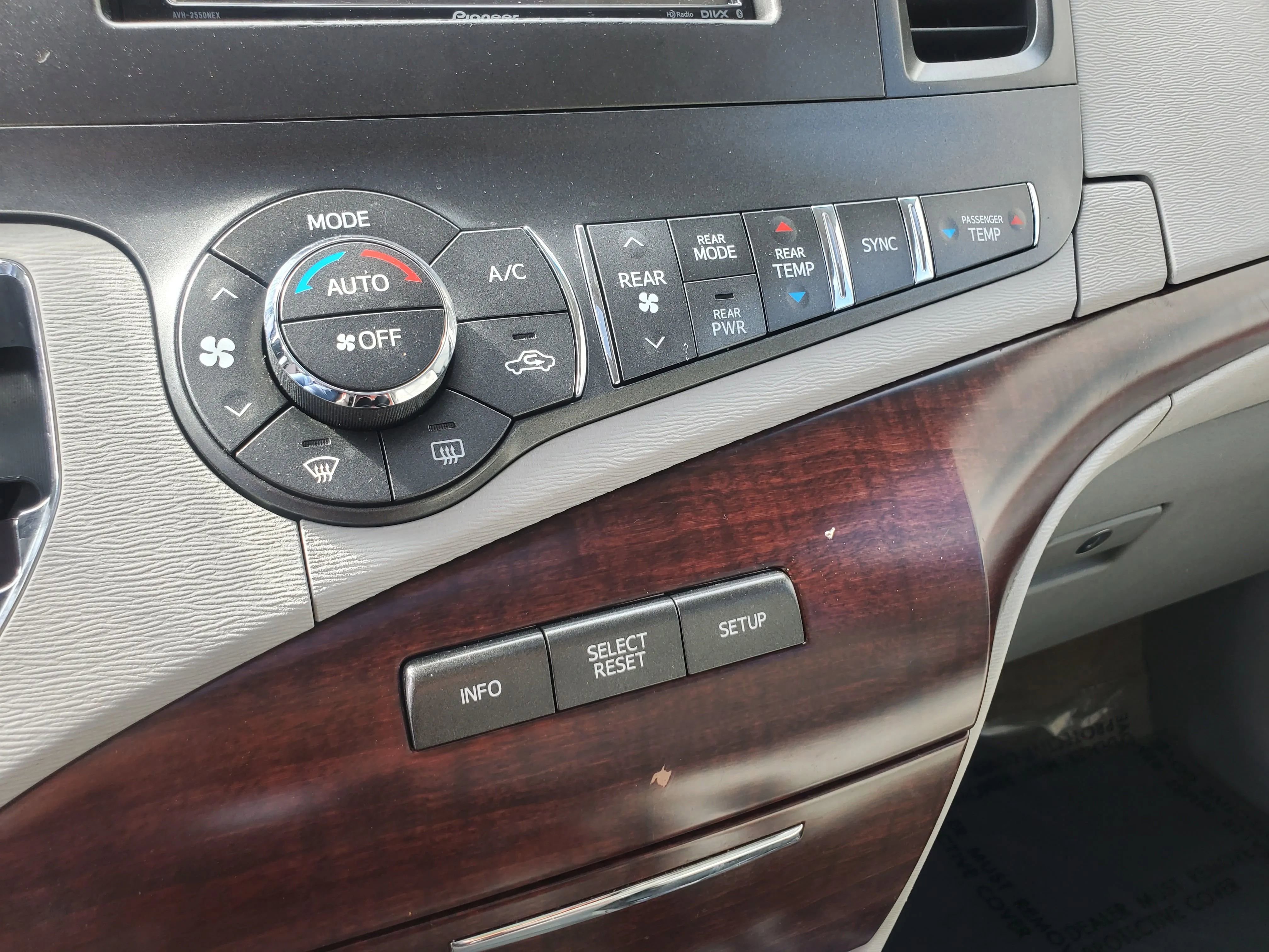 Used 2012 Toyota Sienna XLE w/ XLE Navigation Pkg FWD image 52