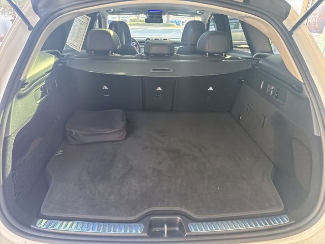 Used 2025 Mercedes-Benz GLC 350e 4MATIC image 13