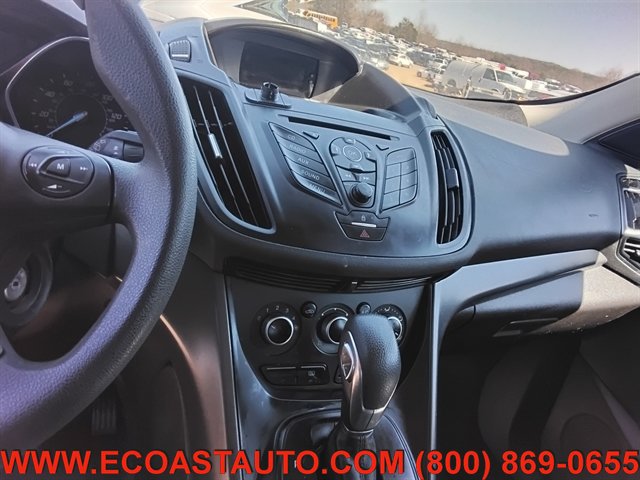 Used 2013 Ford Escape S FWD image 11