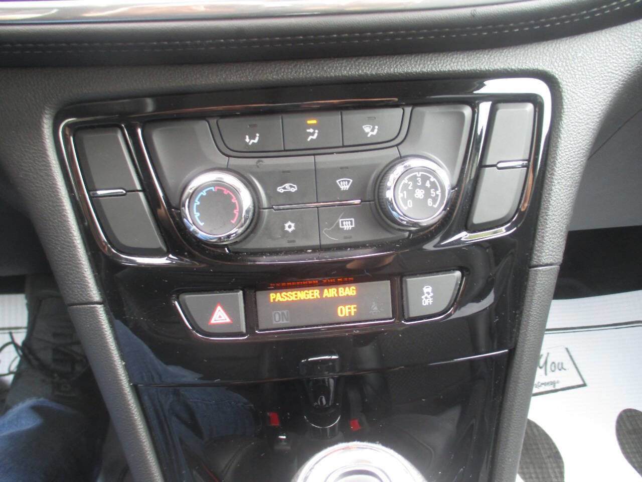 Used 2020 Buick Encore Preferred w/ Safety Package AWD/4WD image 16