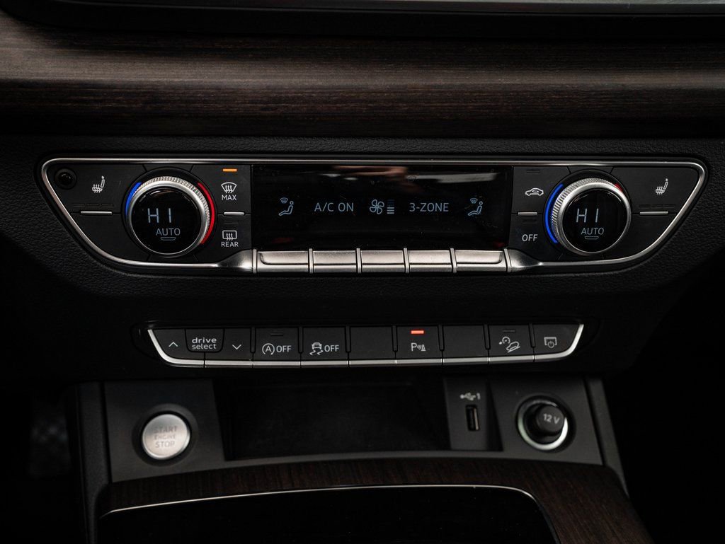 Used 2023 Audi Q5 2.0T Premium w/ Convenience Package image 36