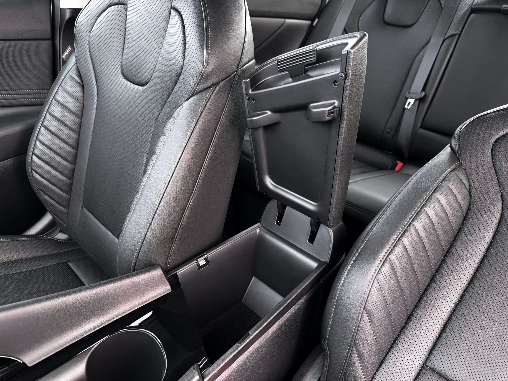 New 2026 Hyundai Elantra Limited FWD image 19