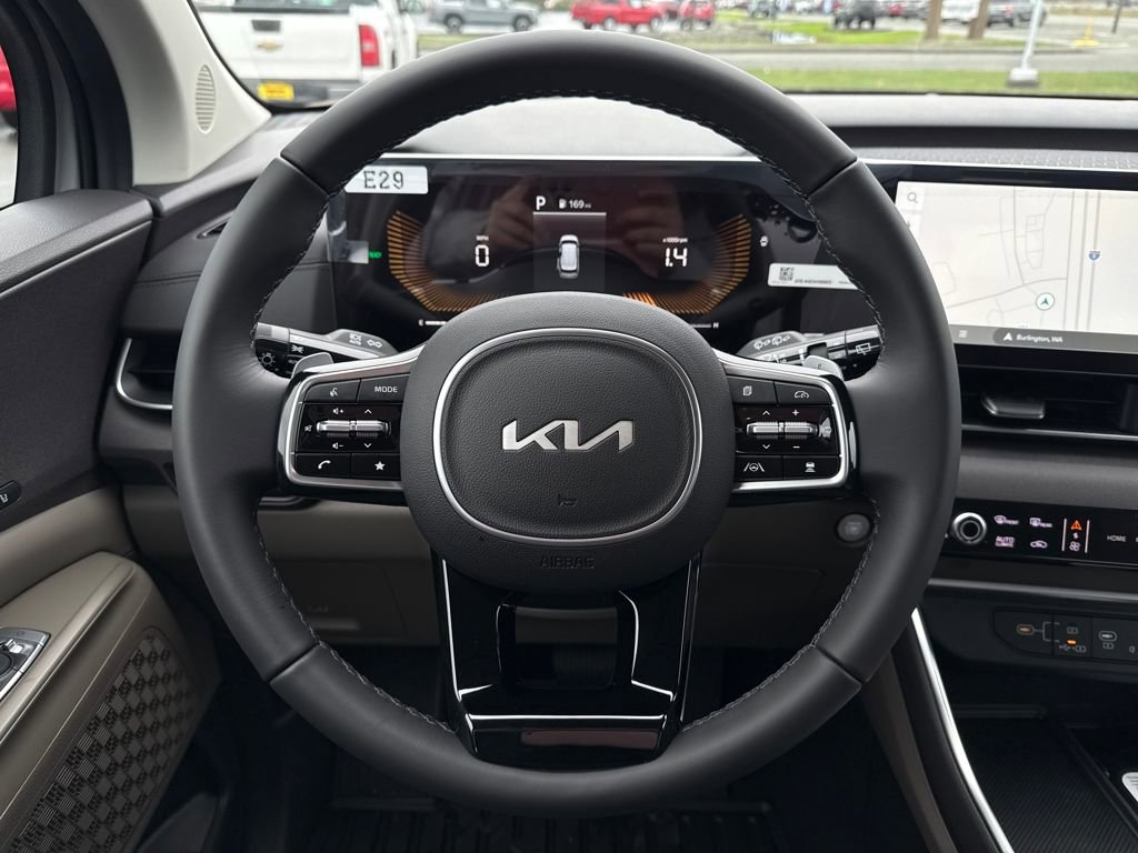 New 2026 Kia Carnival EX image 21