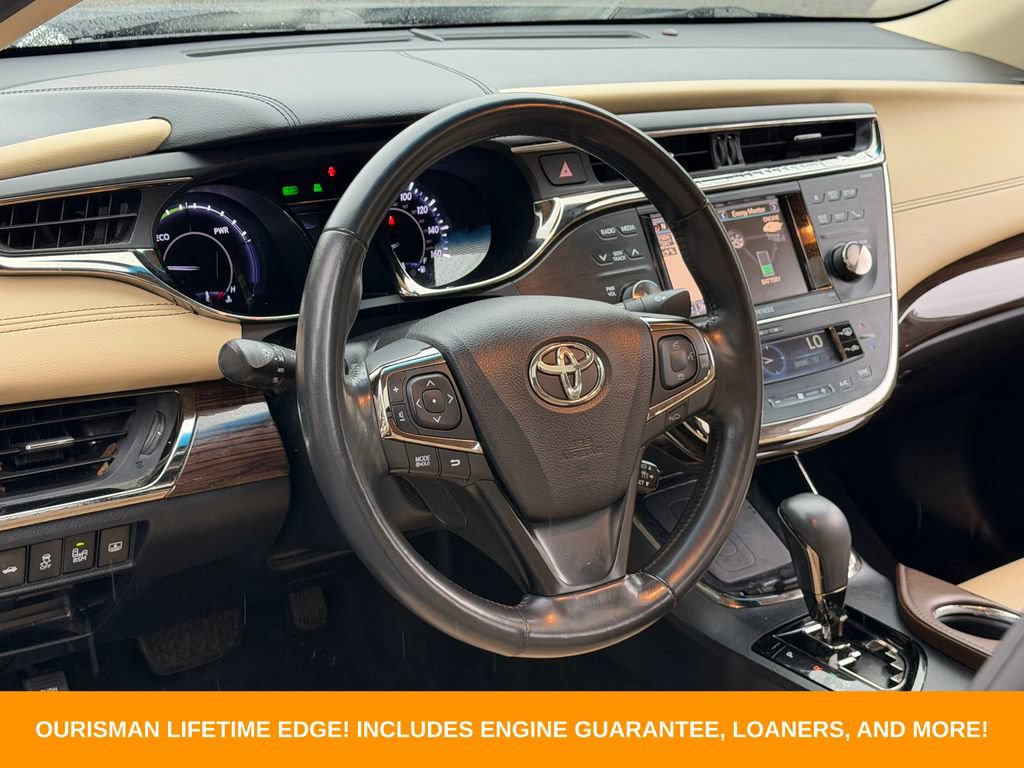 Used 2014 Toyota Avalon Limited w/ Technology Package FWD image 17