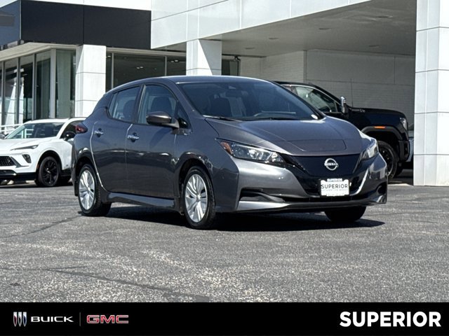 Used 2023 Nissan Leaf S image 1