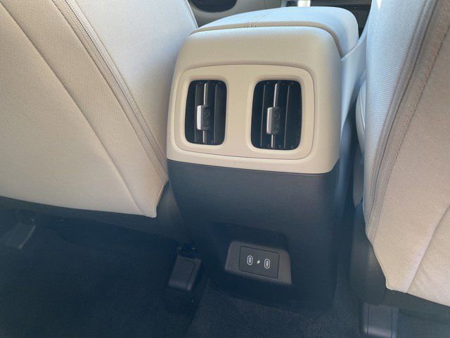 New 2026 Hyundai Tucson SEL image 12