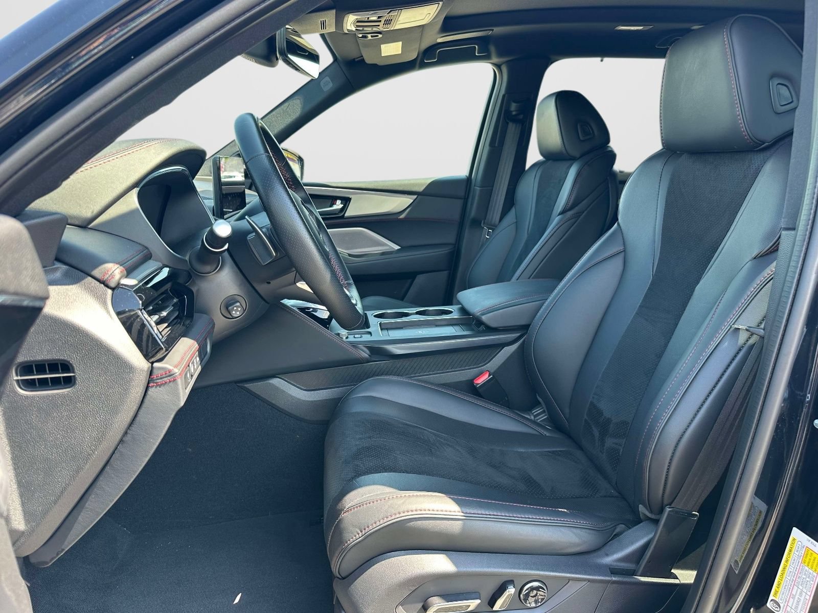 Certified 2025 Acura MDX A-Spec AWD/4WD image 16