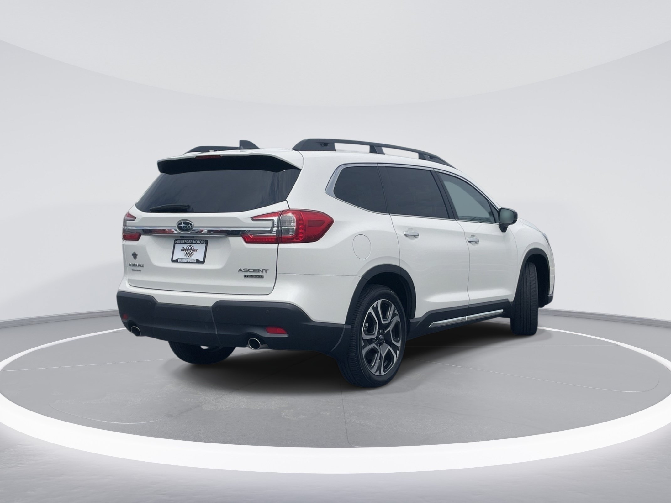 Certified 2025 Subaru Ascent Touring AWD/4WD image 5
