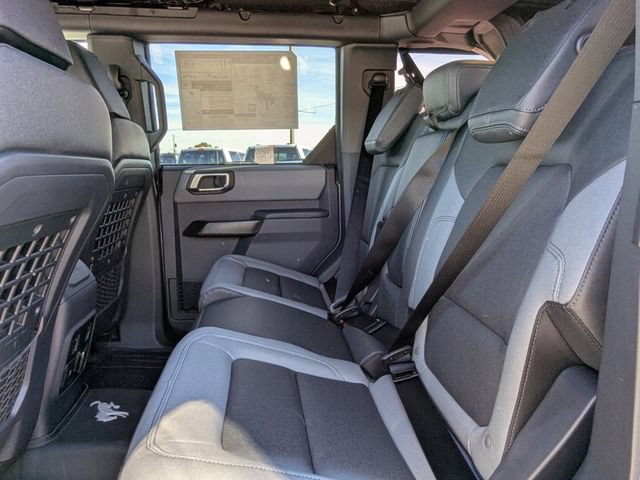 New 2024 Ford Bronco Black Diamond w/ Sasquatch Package AWD/4WD image 13