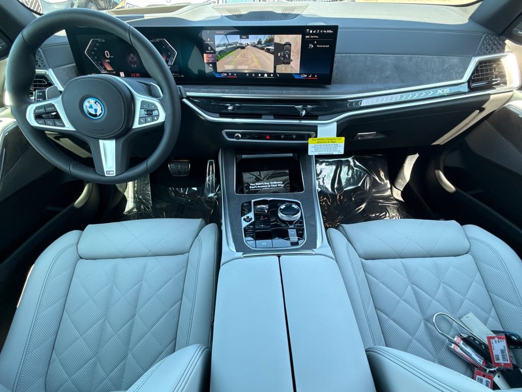 New 2026 BMW X5 xDrive50e w/ Executive Package AWD/4WD image 19