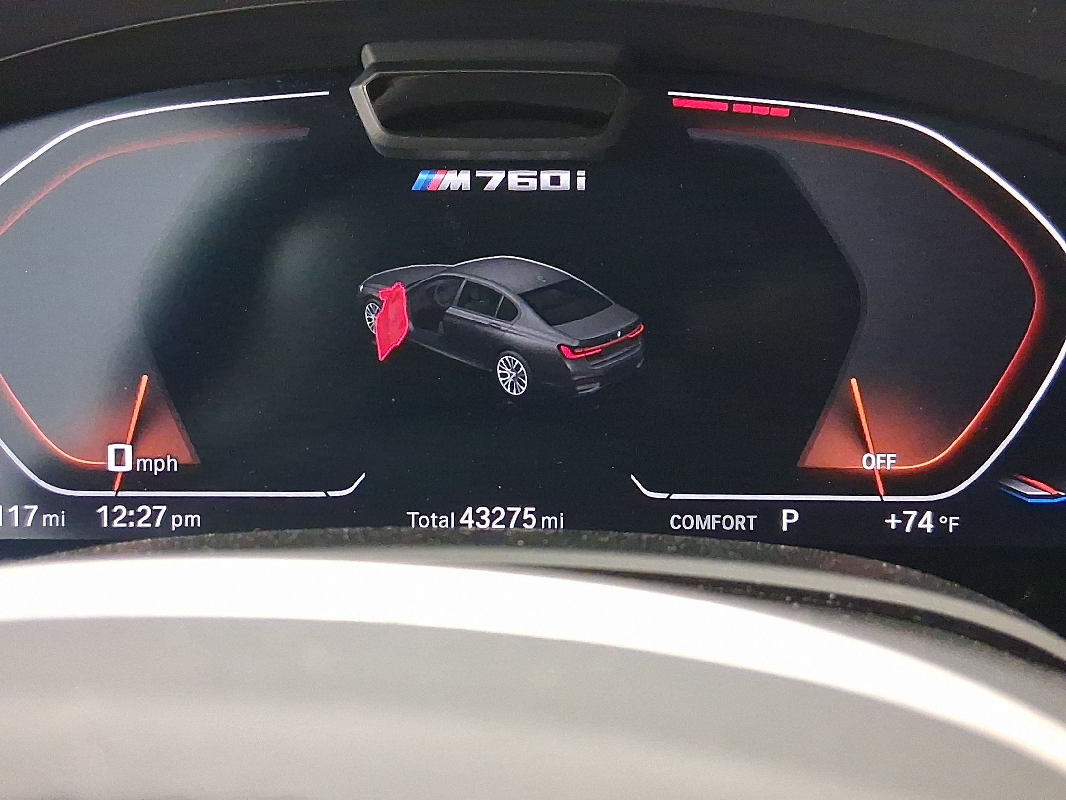 Certified 2022 BMW M760i xDrive image 18