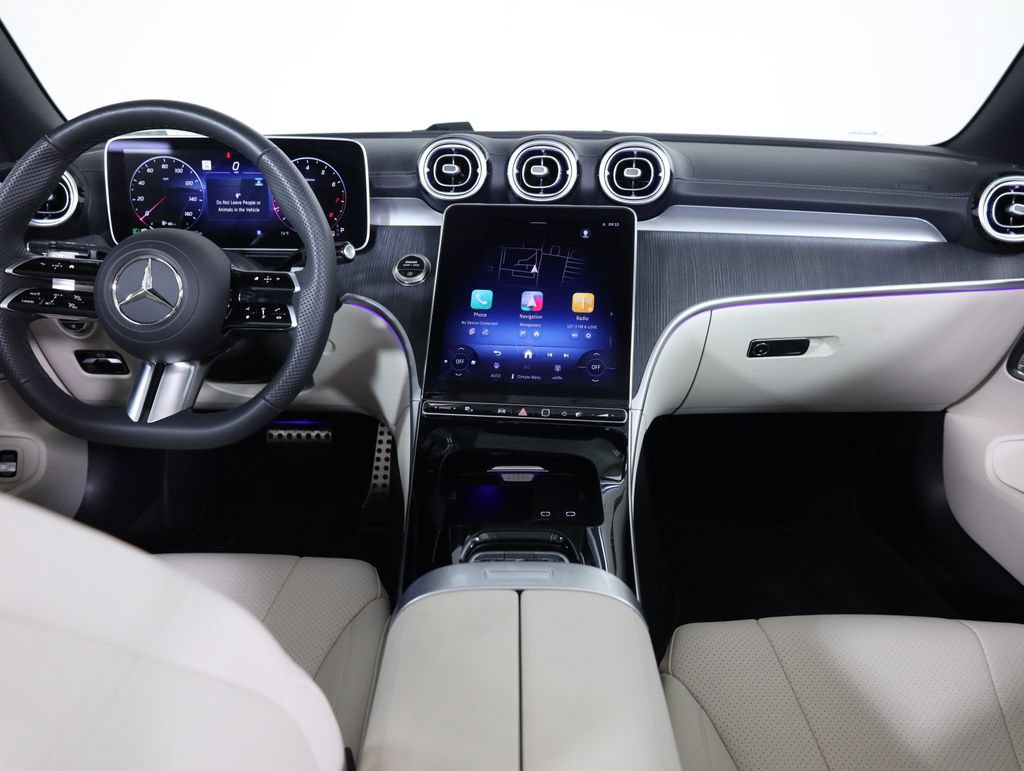 Used 2025 Mercedes-Benz CLE 450 4MATIC Cabriolet image 28