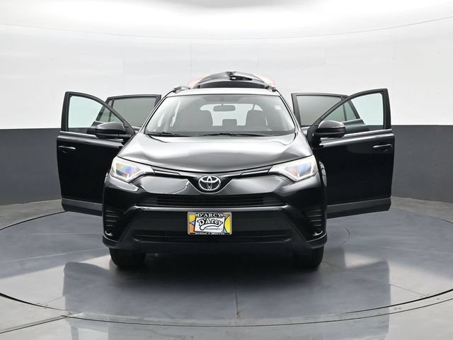 Used 2016 Toyota RAV4 LE AWD/4WD image 31