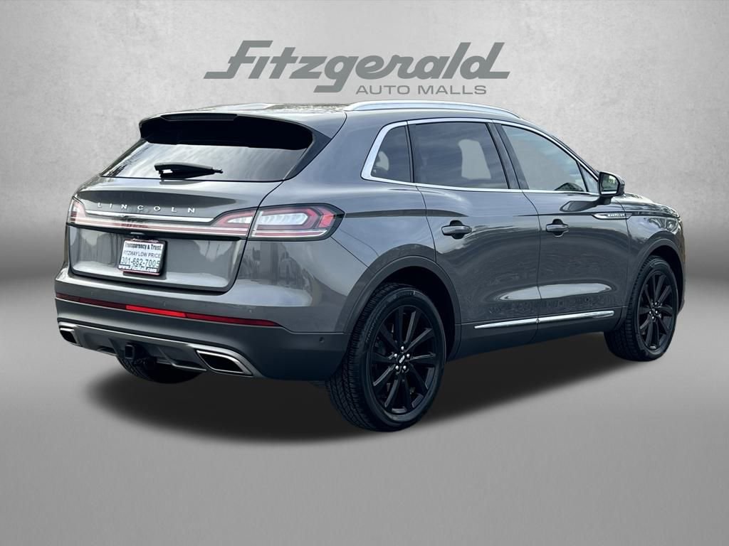 Used 2022 Lincoln Nautilus Reserve w/ Equipment Group 202A image 7