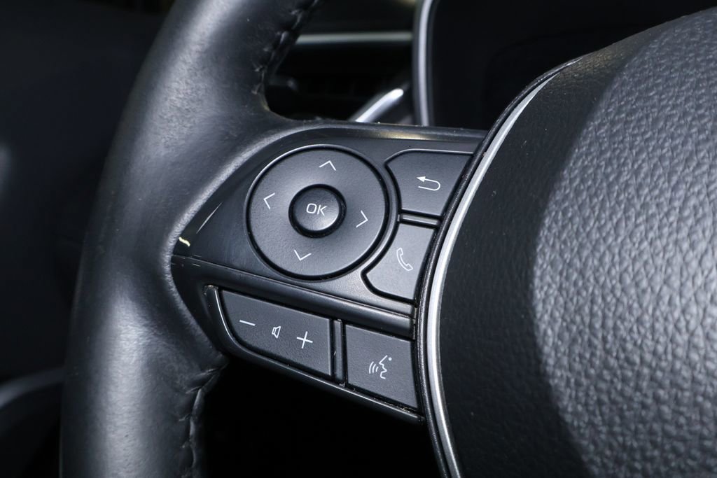 Used 2023 Toyota Corolla Cross XSE w/ Convenience Package image 22