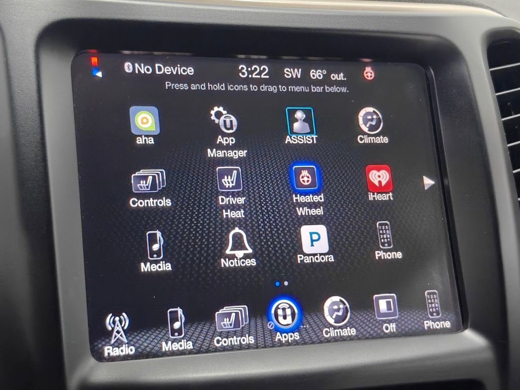 Used 2017 Jeep Cherokee Latitude w/ Cold Weather Group image 30