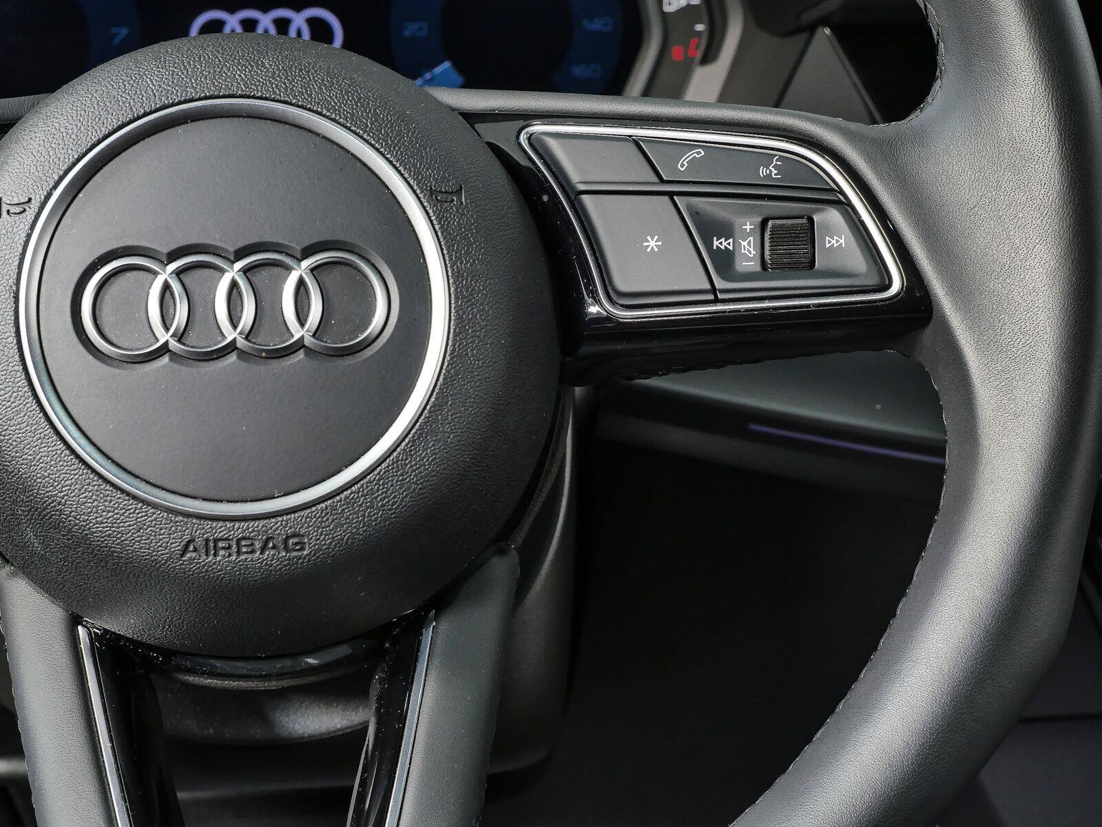 Used 2025 Audi A3 2.0T Premium w/ Convenience Package AWD/4WD image 11