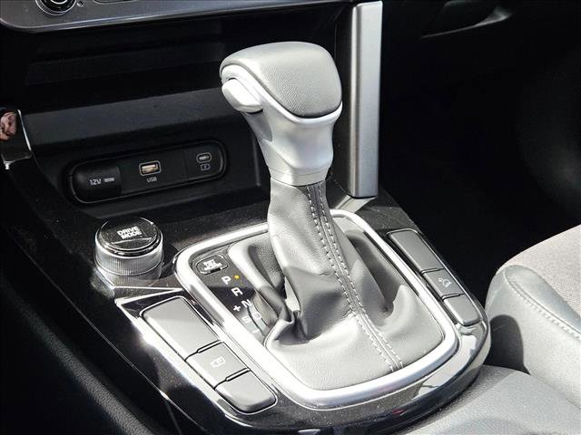 Used 2025 Kia Seltos S image 13