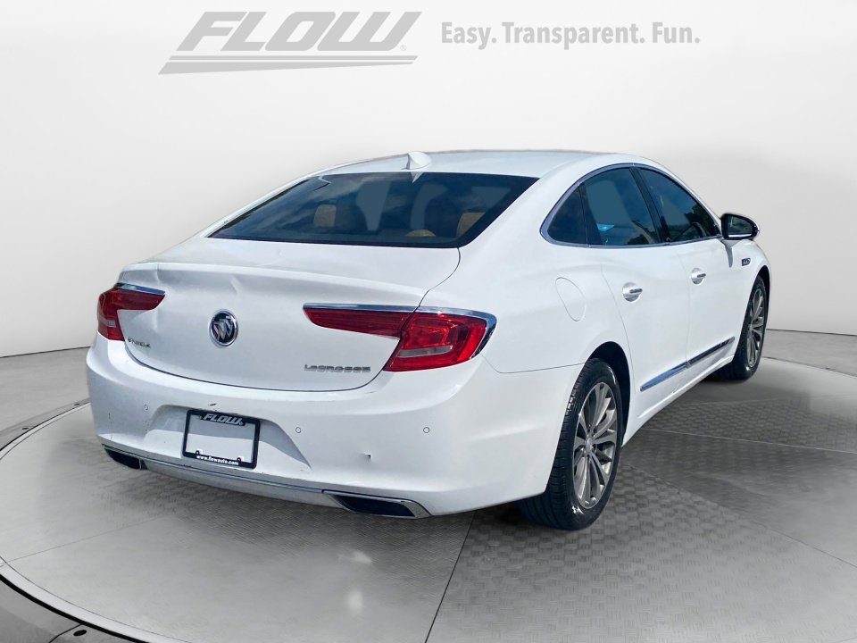 Used 2017 Buick LaCrosse Premium image 8