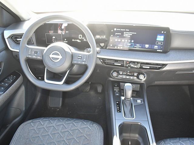 New 2026 Nissan Kicks SV w/ Cold Weather Package AWD/4WD image 9