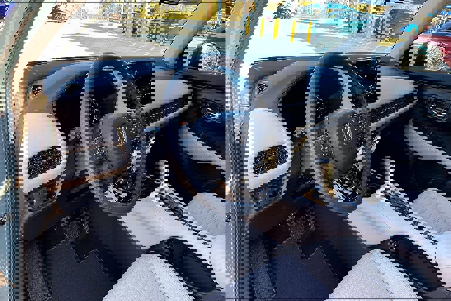 New 2026 Honda HR-V LX image 8