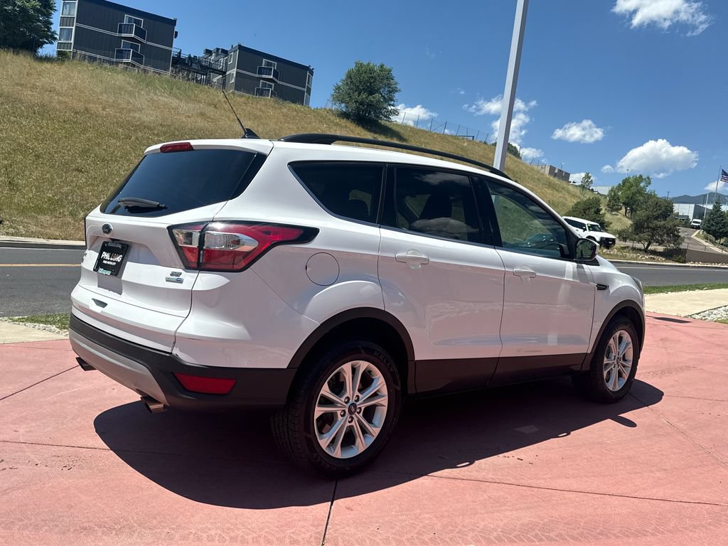 Used 2018 Ford Escape SE w/ SE Sync 3 Package AWD/4WD image 6
