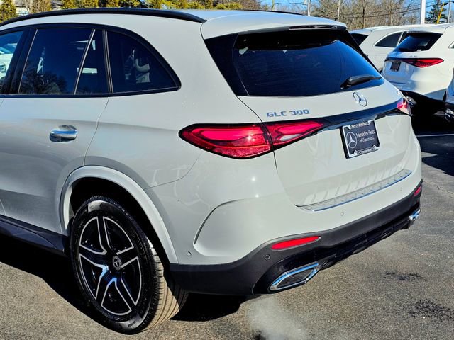 New 2026 Mercedes-Benz GLC 300 4MATIC image 12
