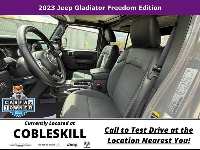 Used 2023 Jeep Gladiator Sport AWD/4WD image 17
