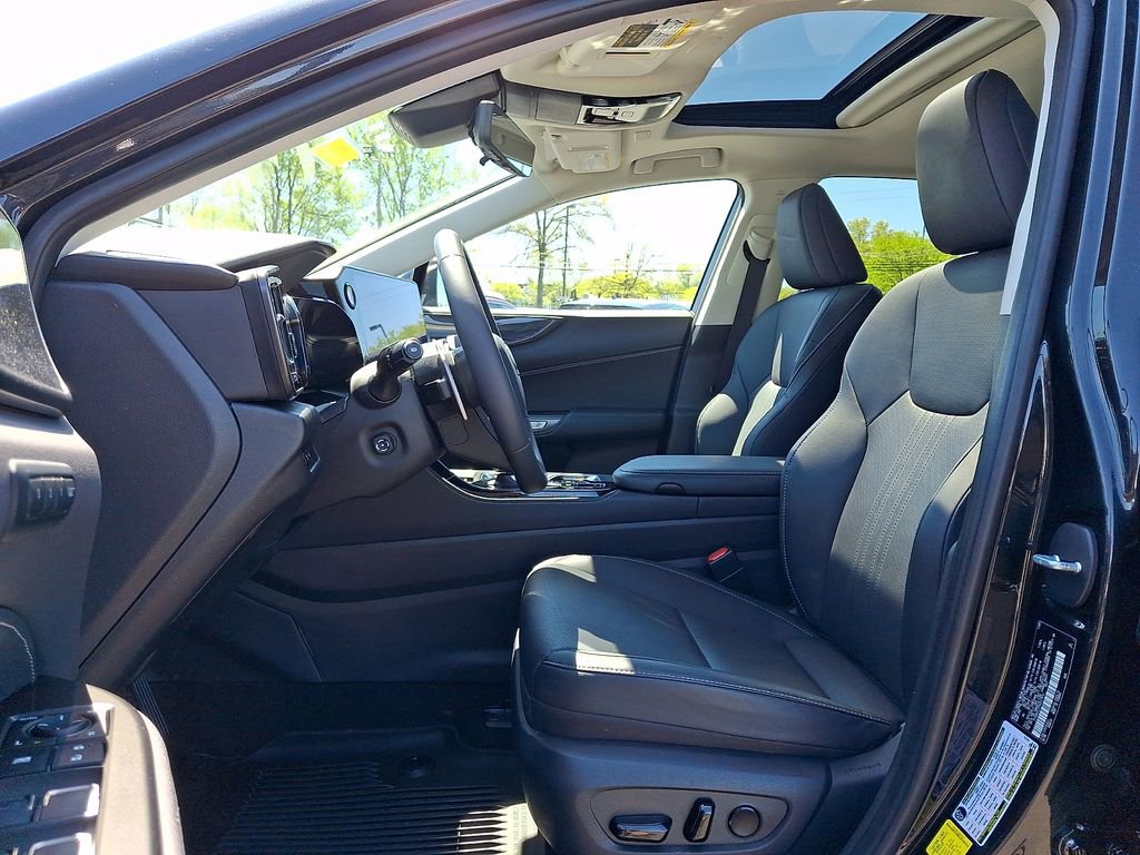 Used 2023 Lexus NX 350 AWD image 13