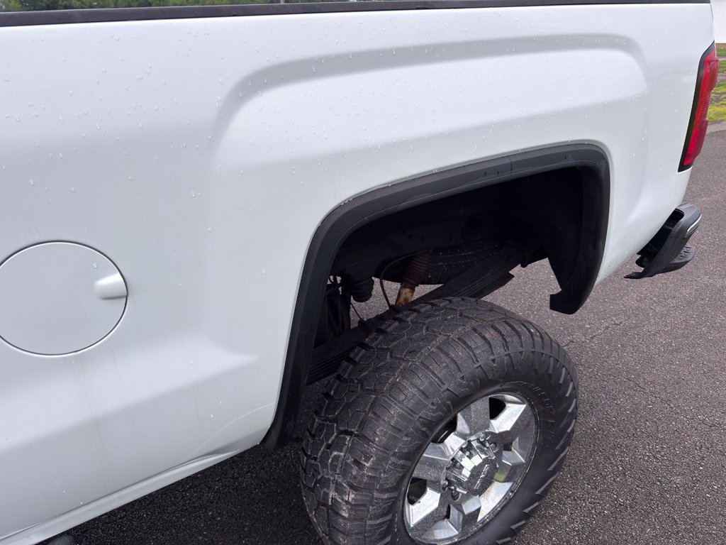 Used 2016 GMC Sierra 2500 SLT w/ Suspension Package, Off-Road AWD/4WD image 15