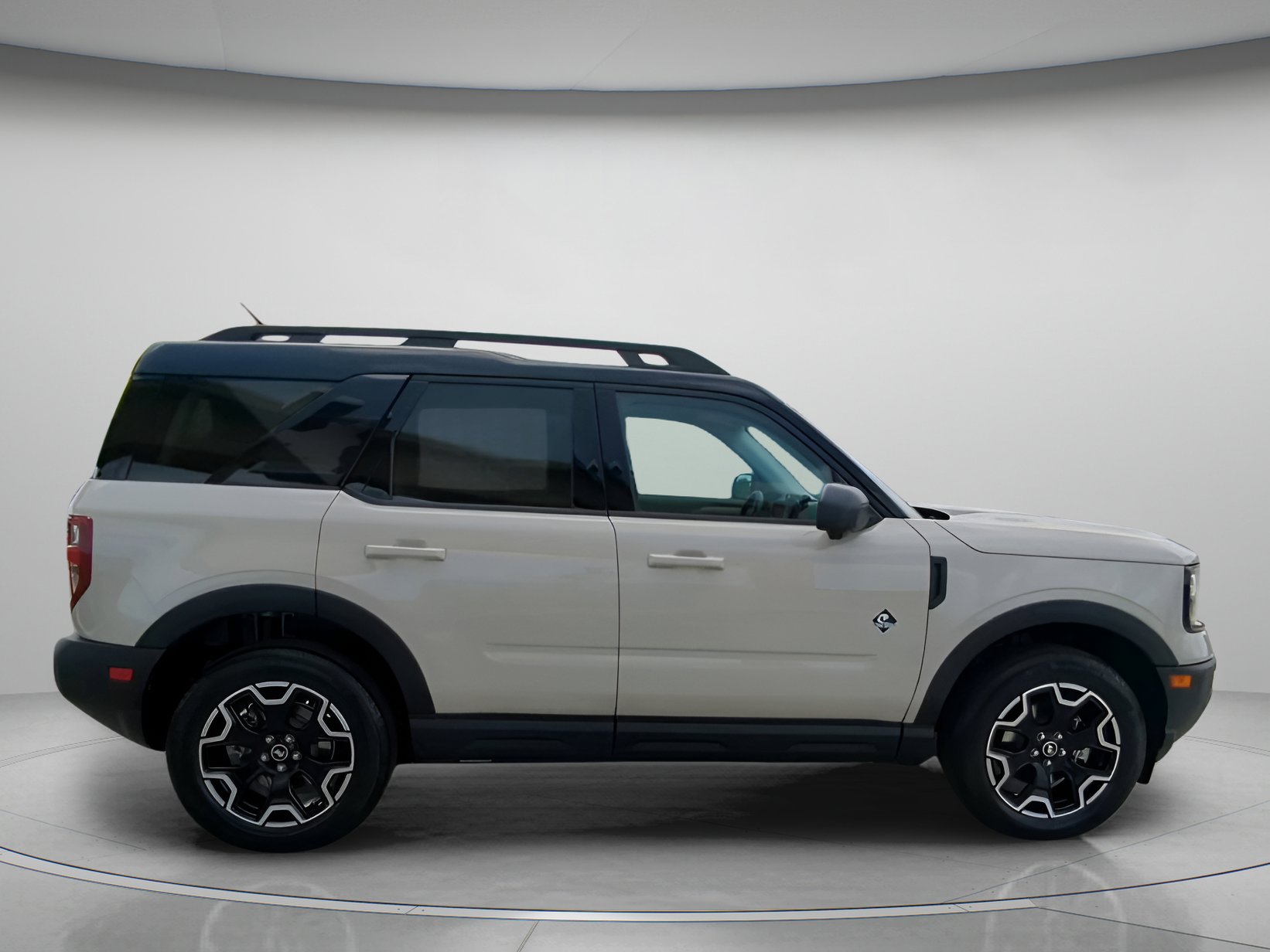 New 2025 Ford Bronco Sport Outer Banks w/ Outer Banks Tech Package+ AWD/4WD image 36