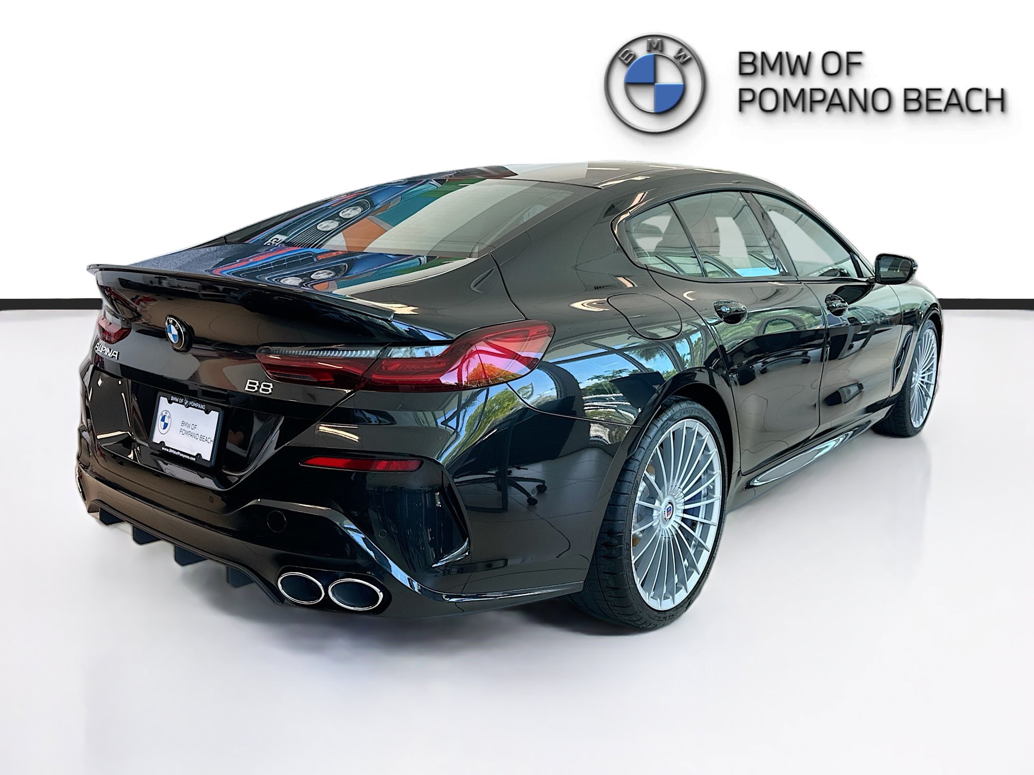 Used 2023 BMW ALPINA B8 xDrive Gran Coupe AWD/4WD image 6