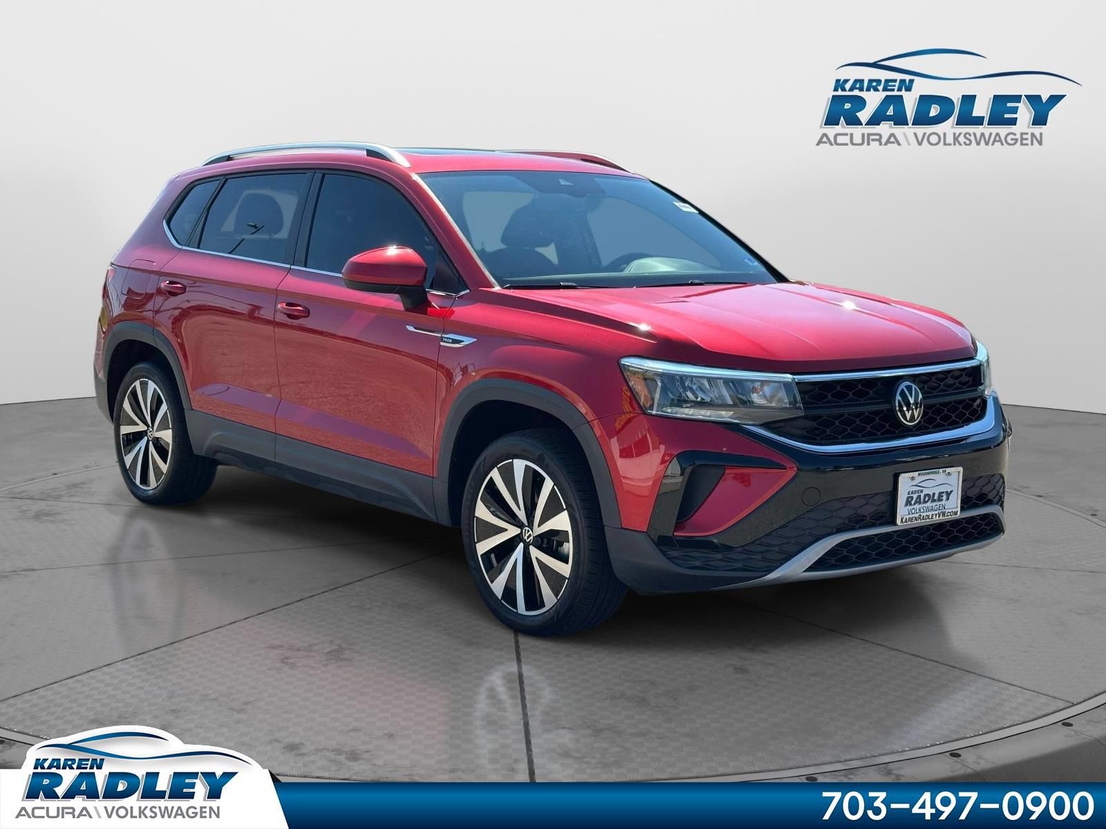 Certified 2023 Volkswagen Taos SE FWD image 1