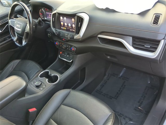 Used 2021 GMC Terrain SLT w/ Elevation Edition image 12