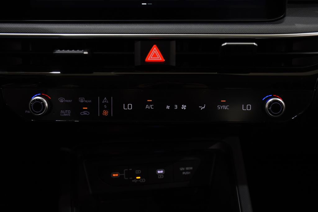 New 2026 Kia K5 LXS image 19