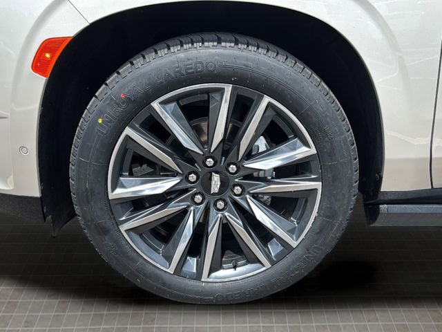 Used 2021 Cadillac Escalade ESV Sport Platinum RWD image 26