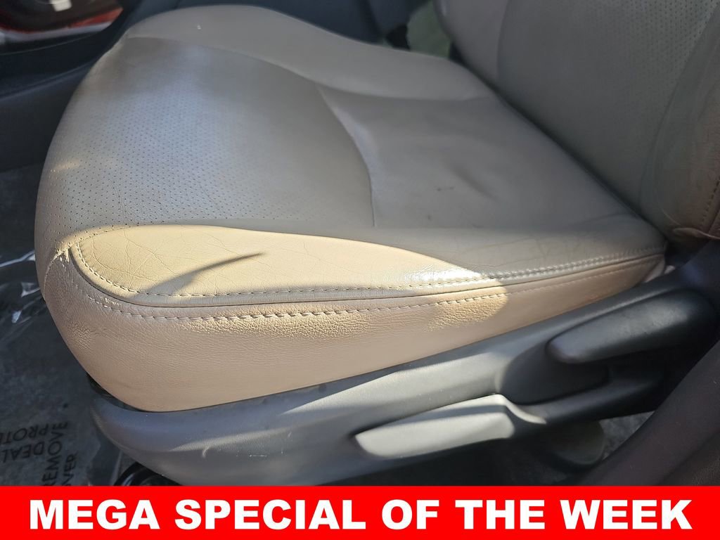 Used 2010 Toyota Prius Two image 28